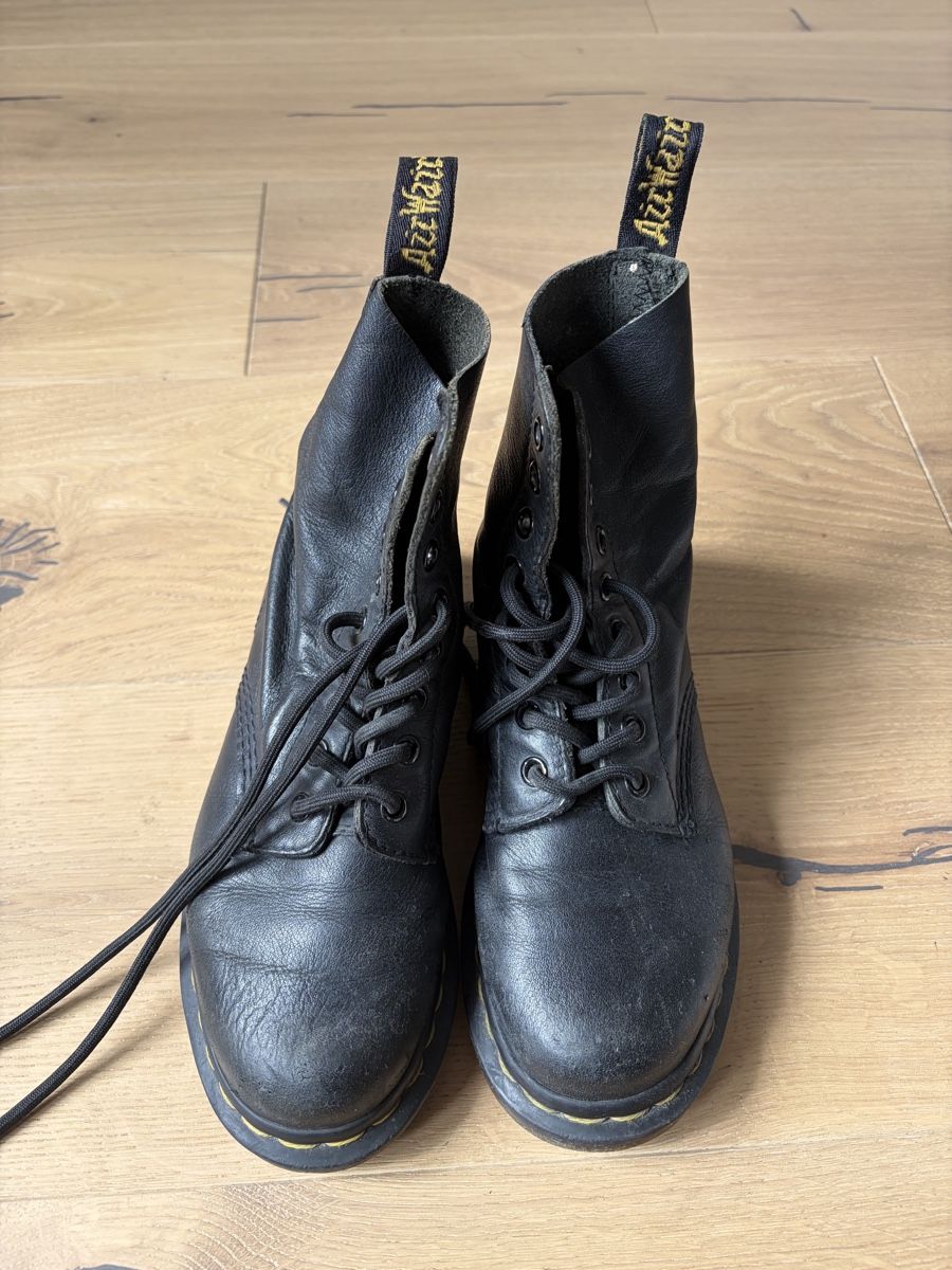 Dr. Martens Scarpe da donna: Dr Martens – Usato da Zürich venduto da loooci