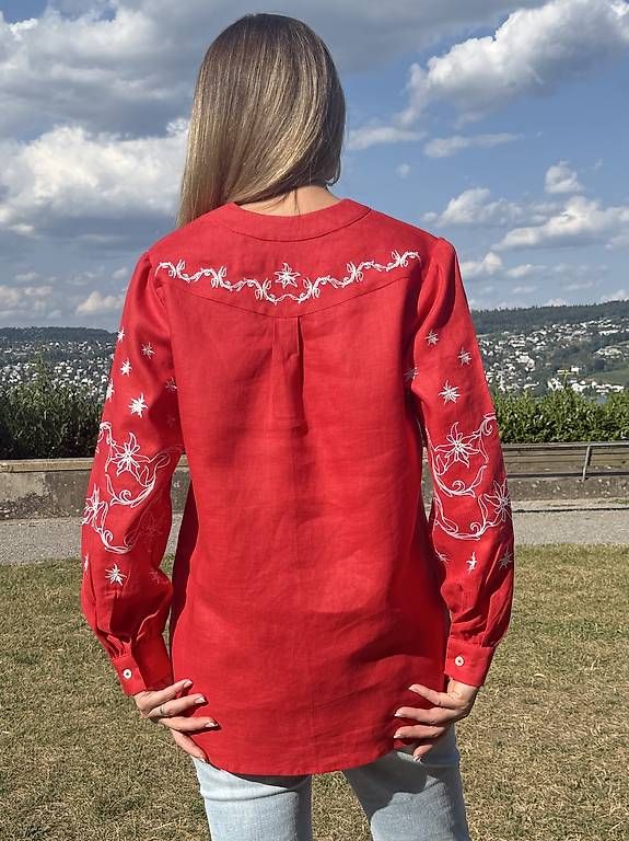 Chemisiers: Damen Leinenbluse Edelweiss Rot – D'occasion à Thalwil par han_2b8c 4