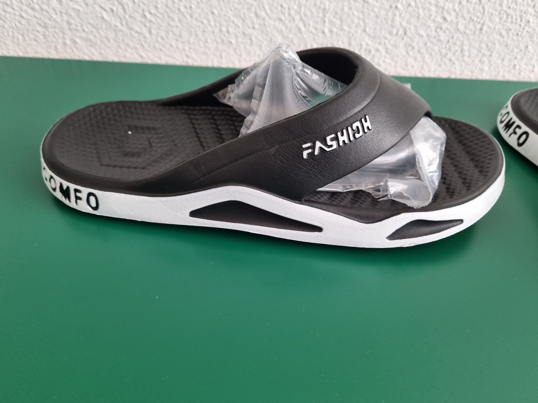Chaussures hommes: Flipflop Zehentrenner OVP Gr. 38-39 – Neuf avec emballage d'origine à Zofingen par Felpa 1