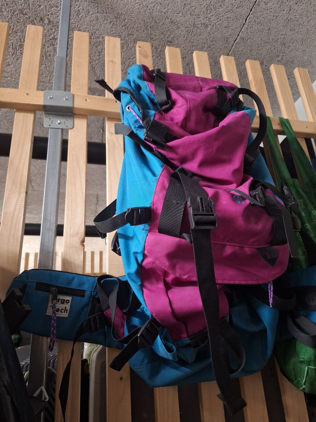 Zaini: Sac de Randonnée  60L – Nuovo (secondo la descrizione) da Ecublens VD venduto da jak_rtm9