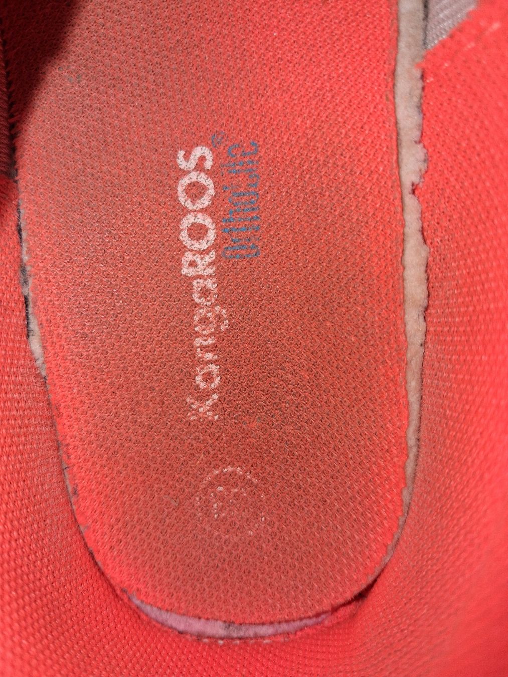 Scarpe per ragazzi: Kangaroos Schuhe, Gr. 33, Orange, Hallenschuhe – Usato da Weiach venduto da Musikmaengu 3