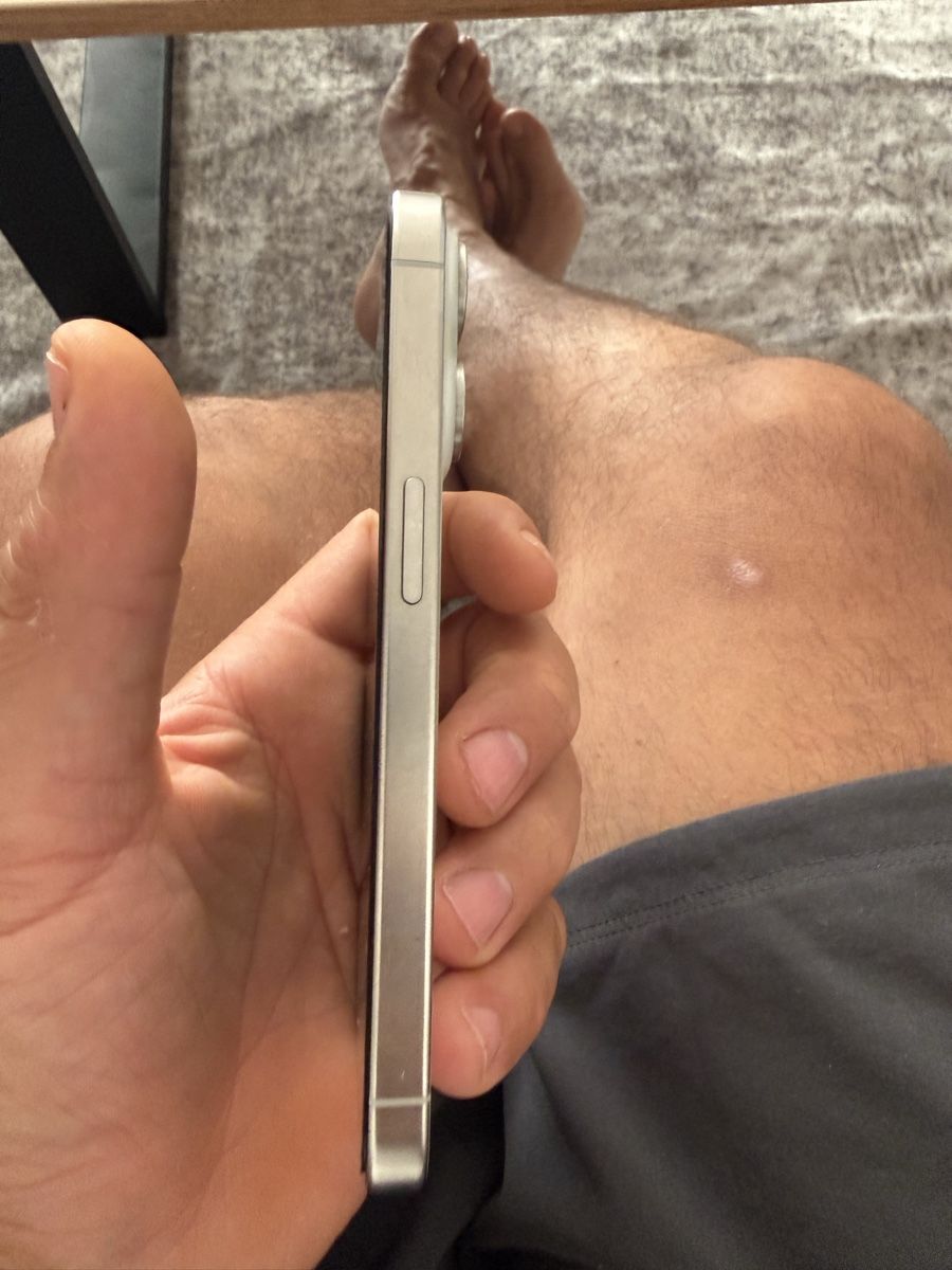 Apple Handys / Smartphones: Iphone 15 pro 256 gb – Gebraucht aus Luzern von ladi01 2