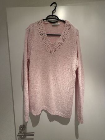 Damen Pullover rosa Grösse XL mit Häkeldetail guter Zustand