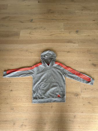 Adidas Pullover Grösse 150