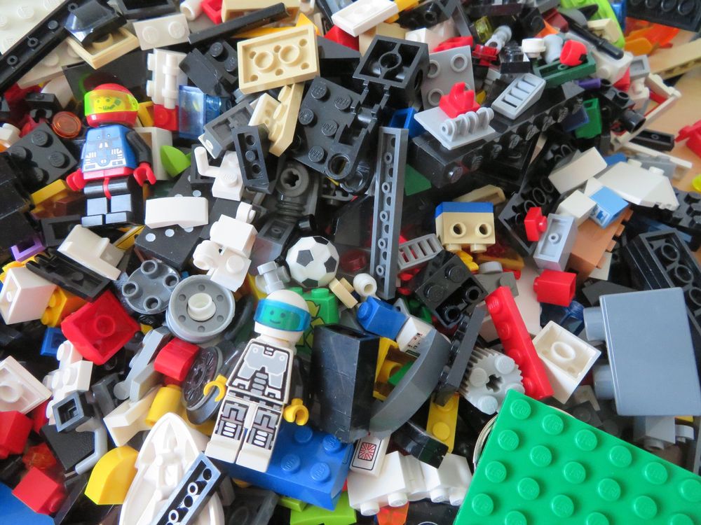 Lego Giocattoli: LEGO KILOWARE ca.1,8kg – Usato da Zürich venduto da piroma 2