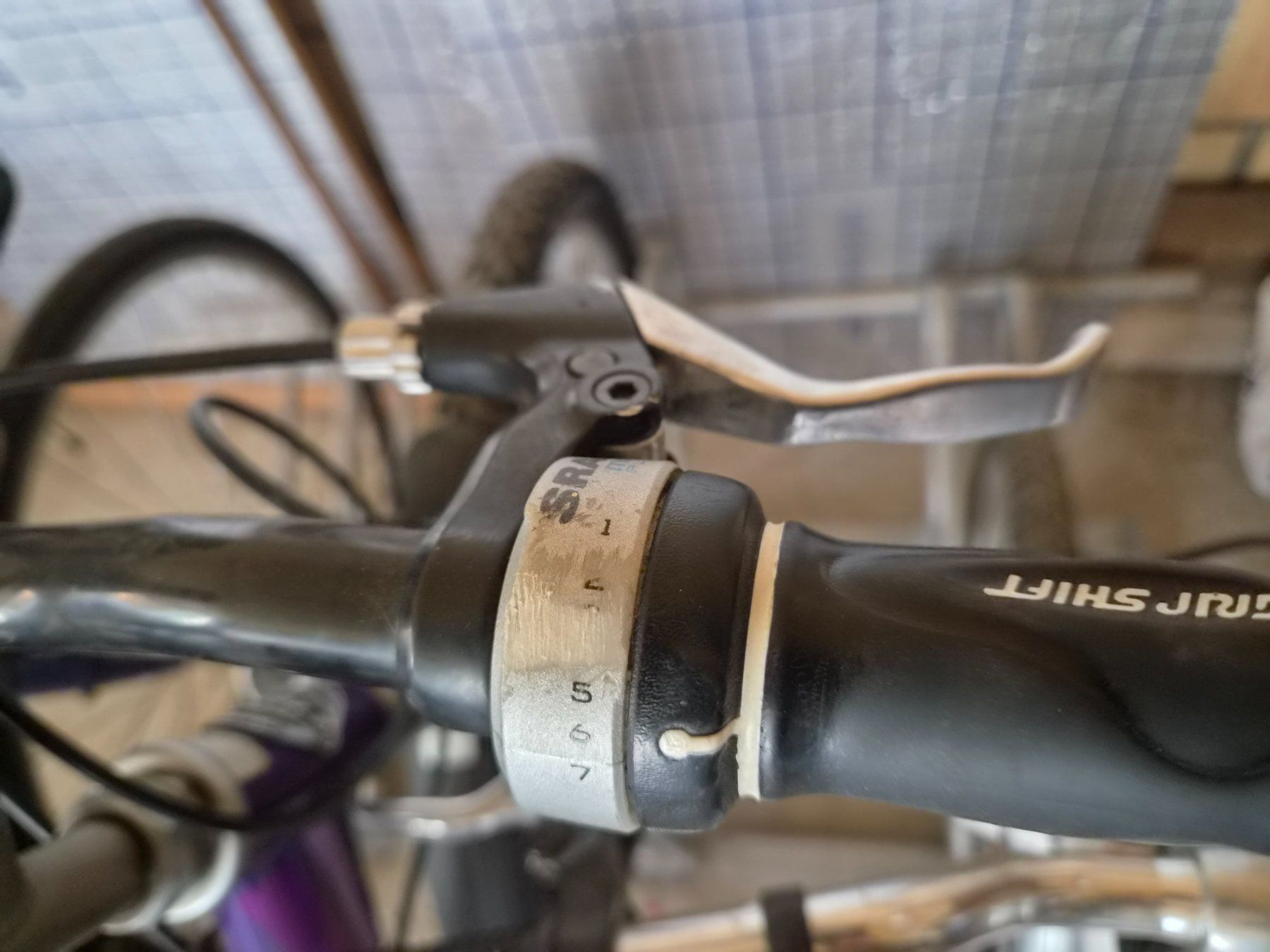 Velos: Velos – Gebraucht aus Sattel von luawiba 2