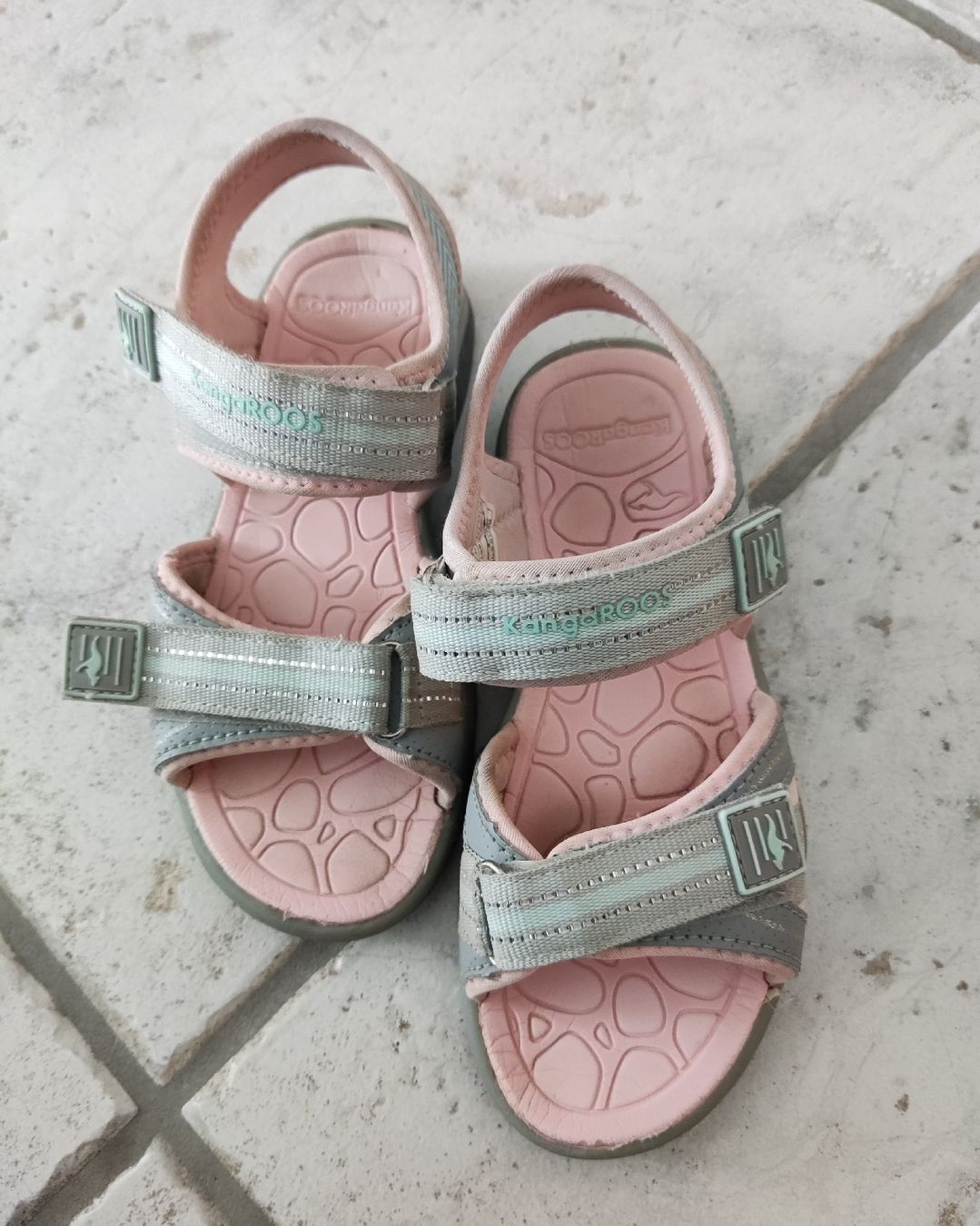 Scarpe per ragazze: KangaROOS Sandale Gr.31 – Usato da Chur venduto da Rodanisa 6