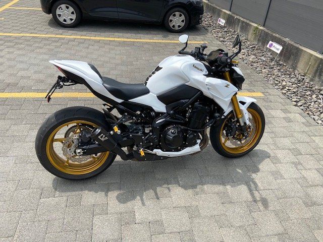 Kawasaki Route: Kawasaki Z900 50Y Anniversary (35/70kW) Spez.Lackierung uvm. – D'occasion à Lostorf par ilgustolino