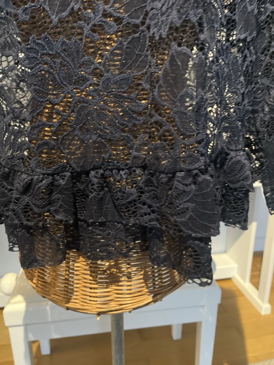 Only Camicette: Elegante Spitzenbluse, Only, M – Usato da Solothurn venduto da Bobesch08 3