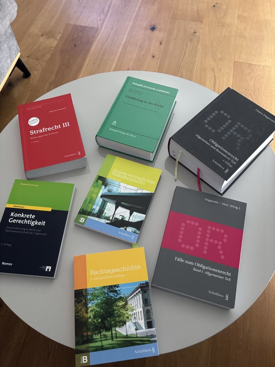 Libri: Bücher 📕 – Usato da Seewen SZ venduto da buqe