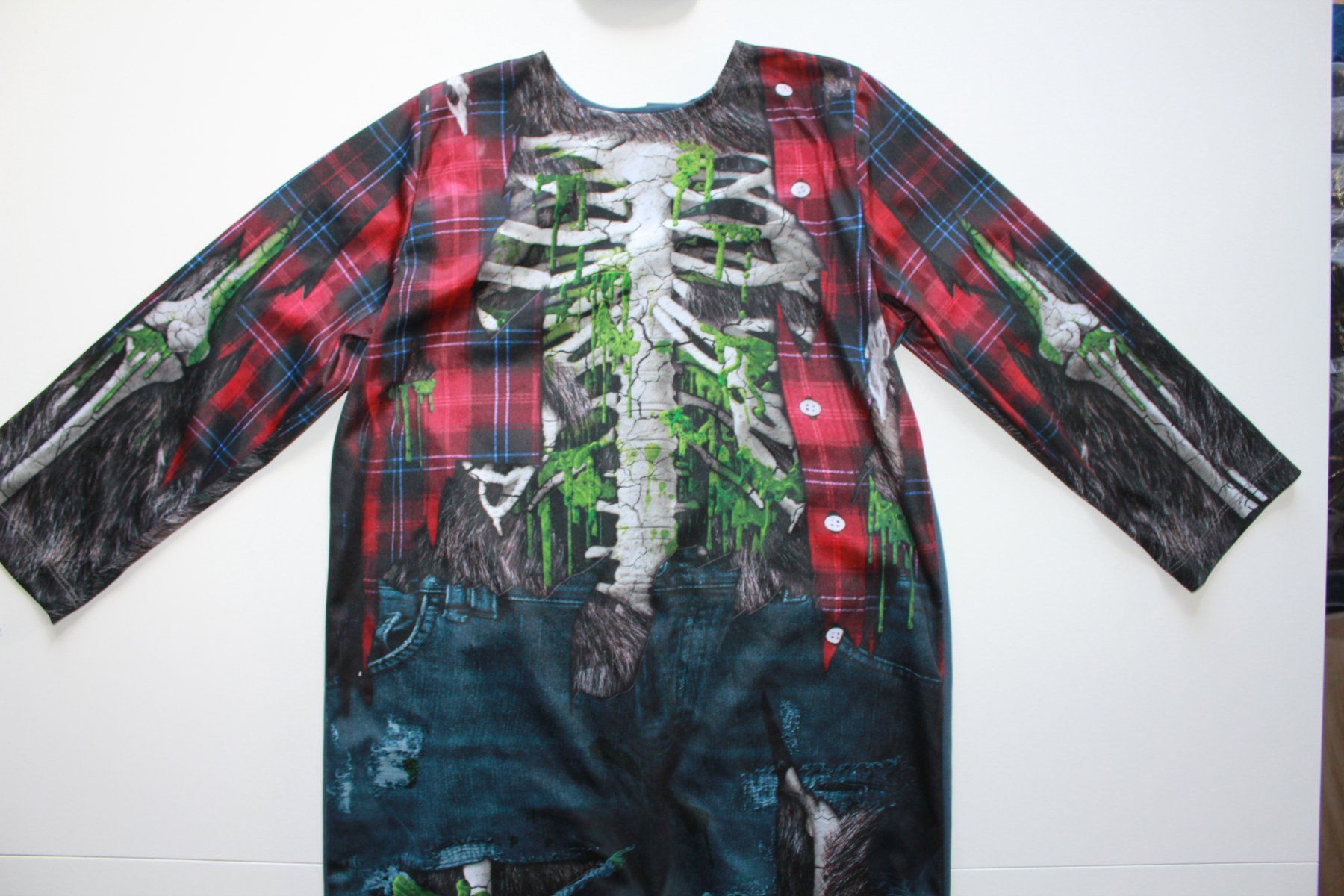 Kostüme: Costume squelette  / Skelett t. 110 - 122 – Gebraucht aus Peseux von CoolShoping 2