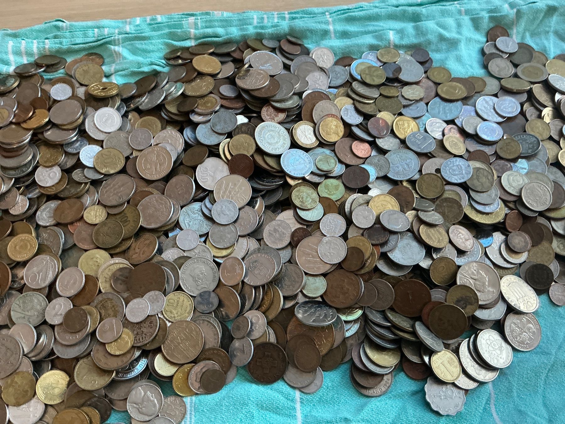 Tutti le monete: 9 Kg weltweit Lot C – Usato da Dietikon venduto da Numi2000 2