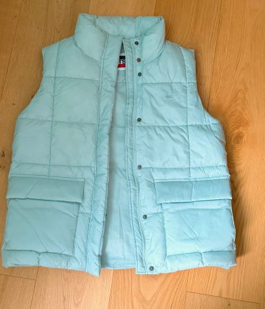 Levi's Damen Weste, Gr. M - Perfekt für den Herbst