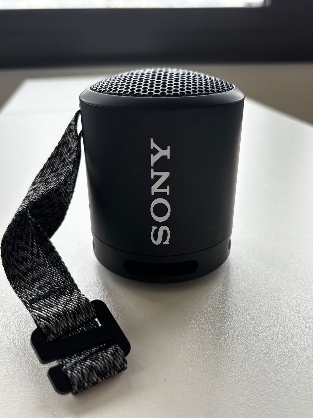 Sony Casse acustiche: Sony SRS-XB13 Wireless Speaker Schwarz Neu – Nuovo (secondo la descrizione) da Frauenfeld venduto da Staatsanwaltschaft 6