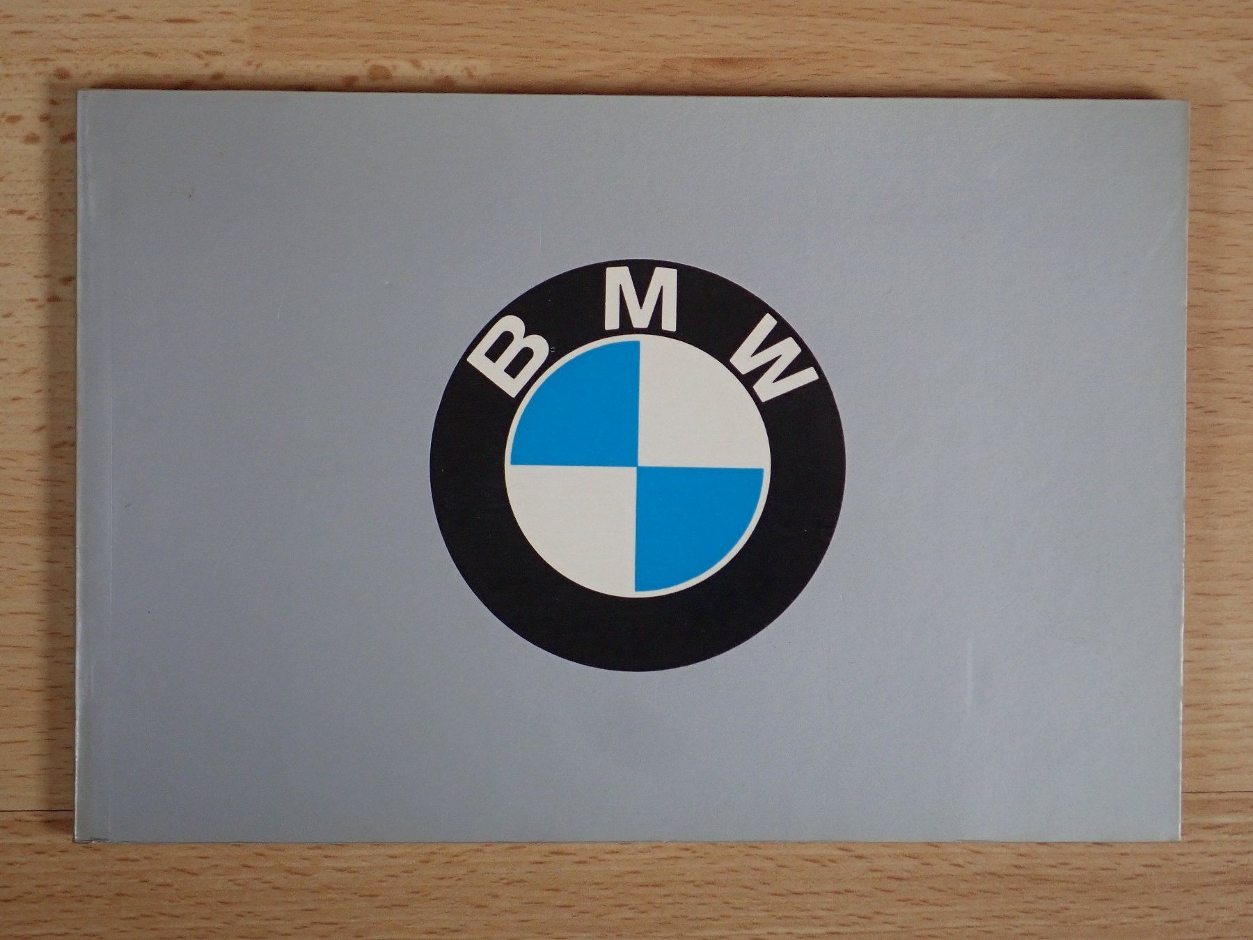 Bücher: BMW - Auto Historia 5 - 1981 – Gebraucht aus Winterthur von 602ccm