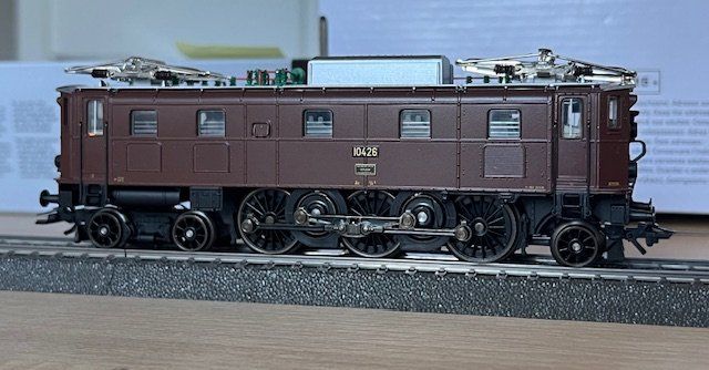 Märklin Modellini di ferrovie: Märklin Ae 3/6 II (Digital) – Usato da Winterthur venduto da dond1 1