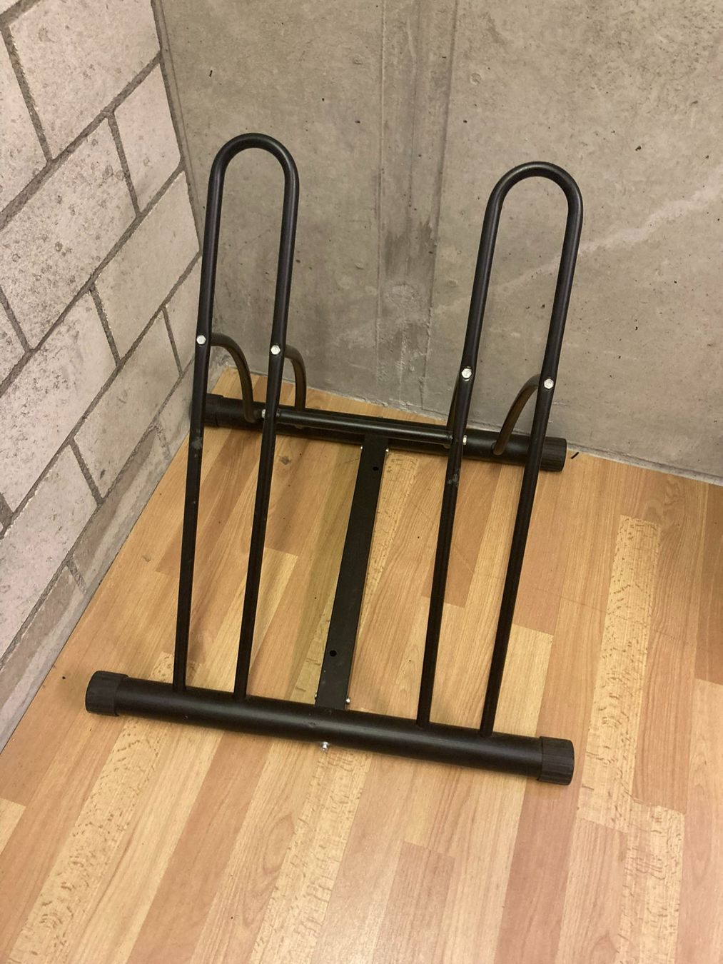 Cavalletti per biciclette: Veloständer – Usato da Gümligen venduto da Storcko