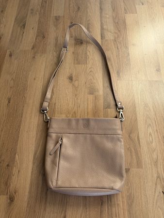 Neue Leder Umhängetasche von Sattlers & Co.