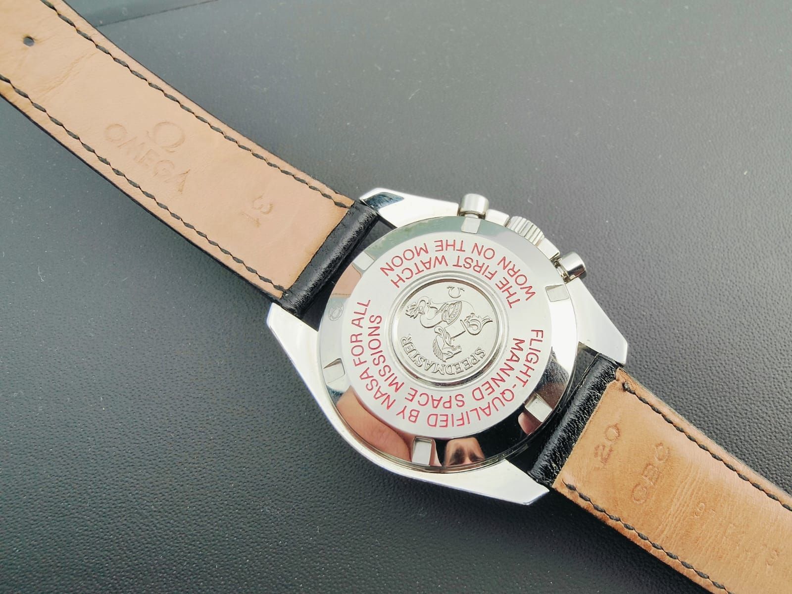 Omega Uhren: OMEGA SPEEDMASTER  – Neu (gemäss Beschreibung) aus Tuggen von  9