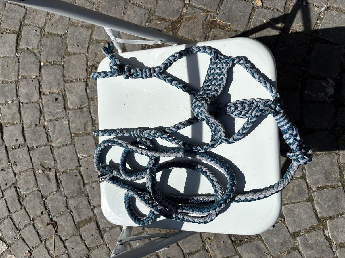 Brides, licols: Schönes Knotenhalfter  – D'occasion à St. Gallen par may_8fbd 1