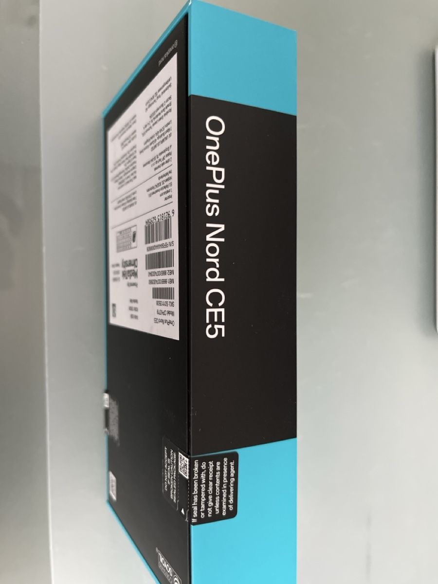 OnePlus Telefoni cellulari / Smartphones: OnePlus Nord CE5 – Nuovo e nell'imballaggio originale da Aarburg venduto da cheyenne011 1