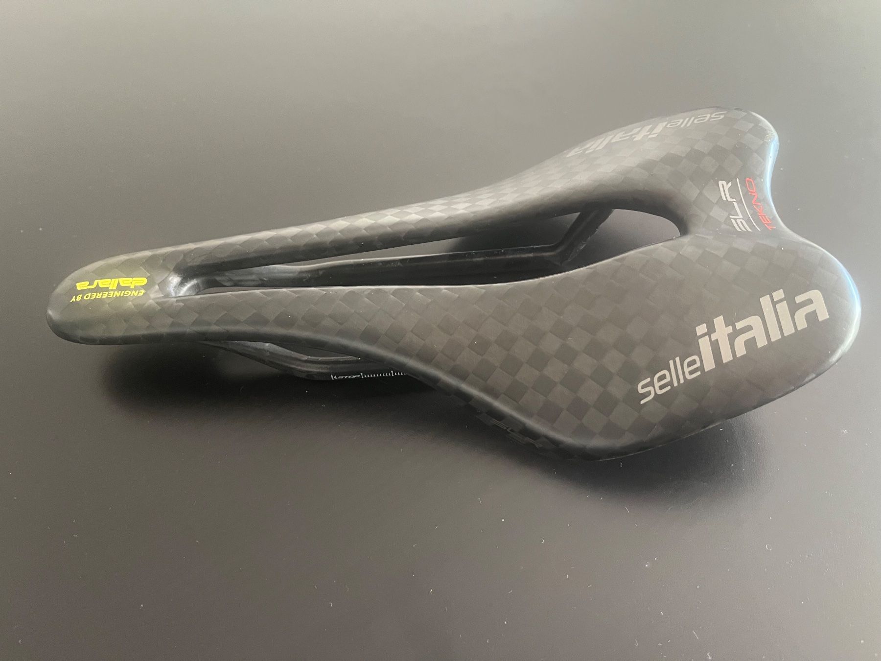 Selle Italia Ersatzteile: Selle Italia SLR Carbon Sattel – Neu (gemäss Beschreibung) aus Bolligen von Fabolusfab 2