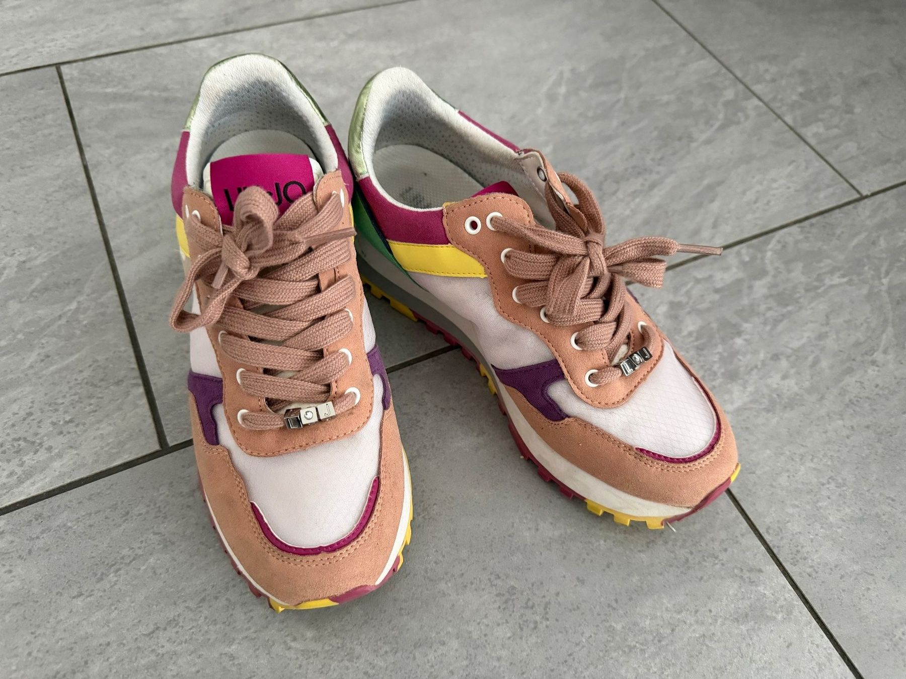 Liu Jo Scarpe da donna: Sneaker - Grösse 37 - LIU JO – Usato da Bülach venduto da Loredana13 1