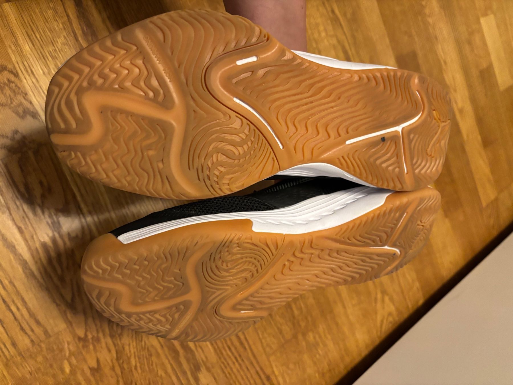 Puma Herrenschuhe: Hallenschuhe PUMA, Grösse 44.5 – Gebraucht aus Zürich von Crazyfabie 1