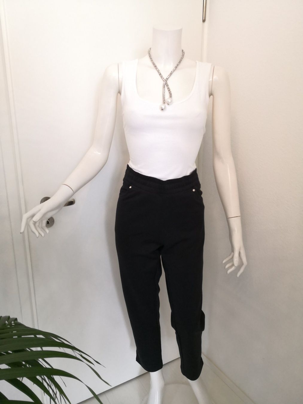 Top: 🤩TOP WEISS – Usato da Olten venduto da Naja-Twins-Twins 2