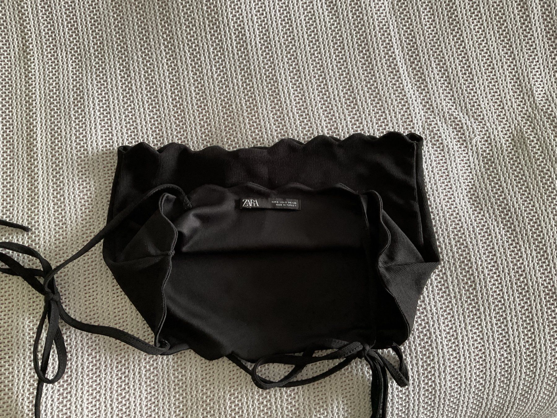 Zara Tops: zara - Sommer Top schwarz - Gr. S – Gebraucht aus Walchwil von Budy7 2