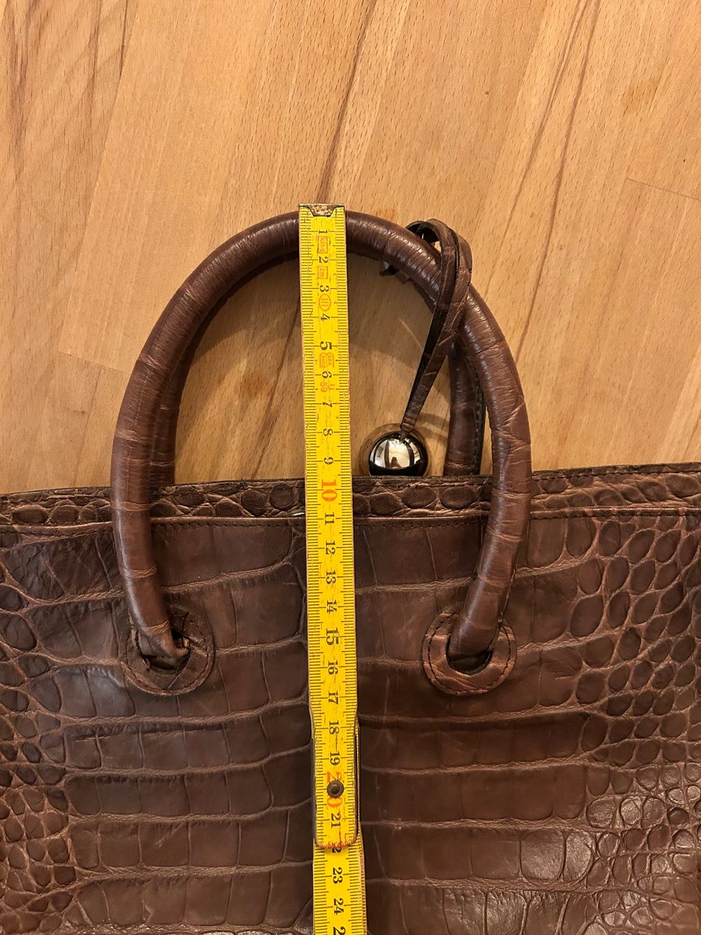 Furla Borse da donna: FURLA Genuine Leather Handbag Brown – Usato da Flawil venduto da bridge28 5