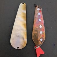 2 EGB légères pour la traîne/ 2 EGB Schlepplöffel