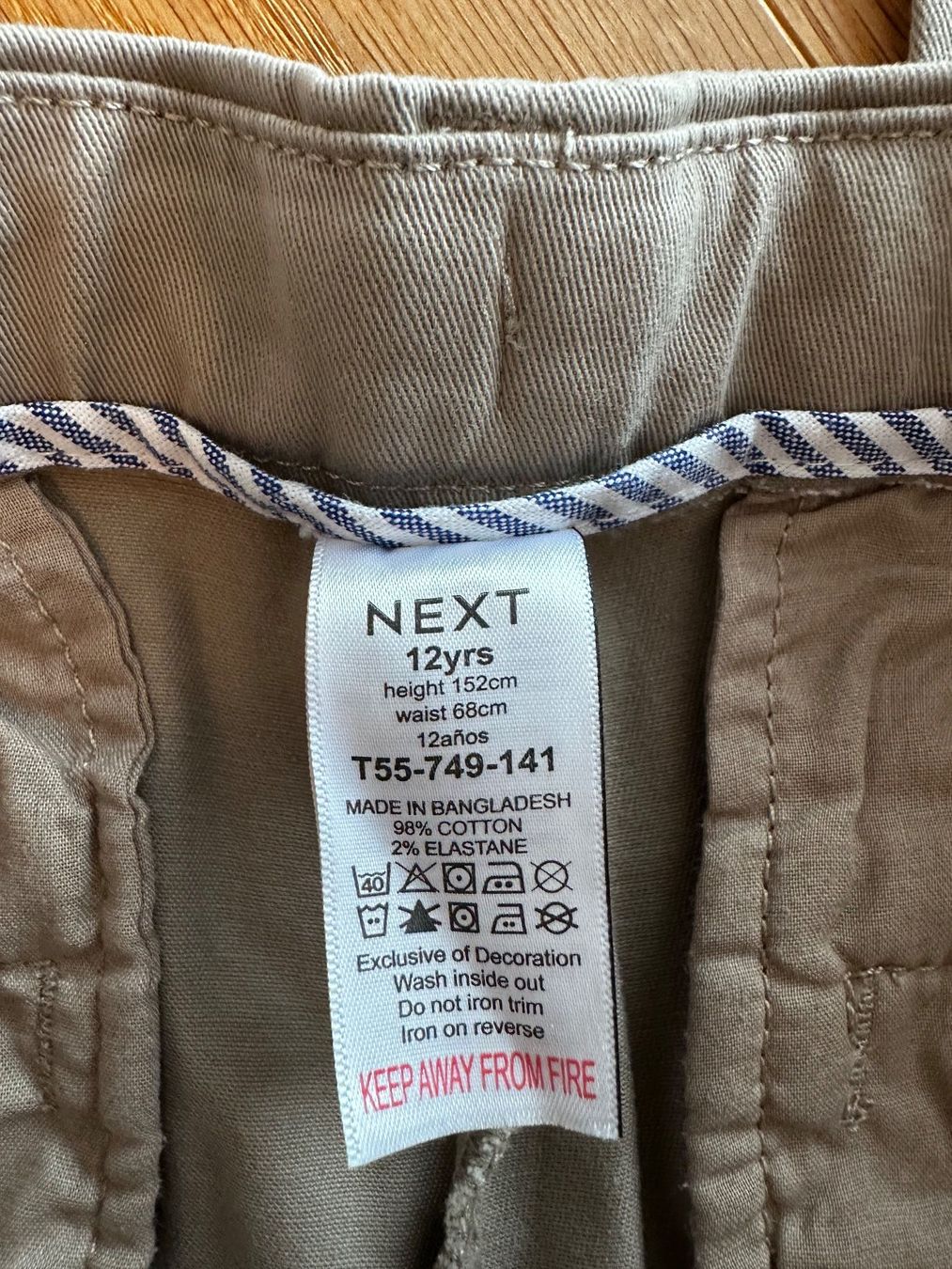 Pantaloni: NEXT Chinohose Gr. 152, beige – Usato da Sissach venduto da tapasu 2