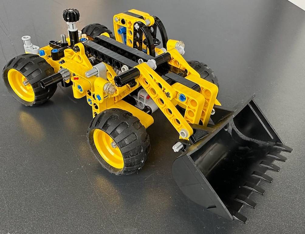 Kit di costruzioni: LEGO 42004 - Technic 2-en-1- Le tractopelle – Usato da Petit-Lancy venduto da vaj_1213