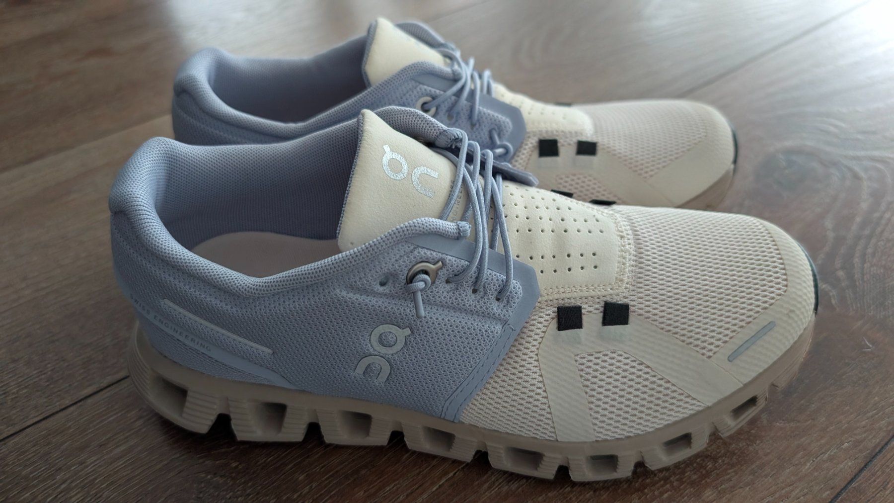On Chaussures hommes: On Cloud Gr. 38 – Neuf (Voir description) à Zermatt par pinky025 2