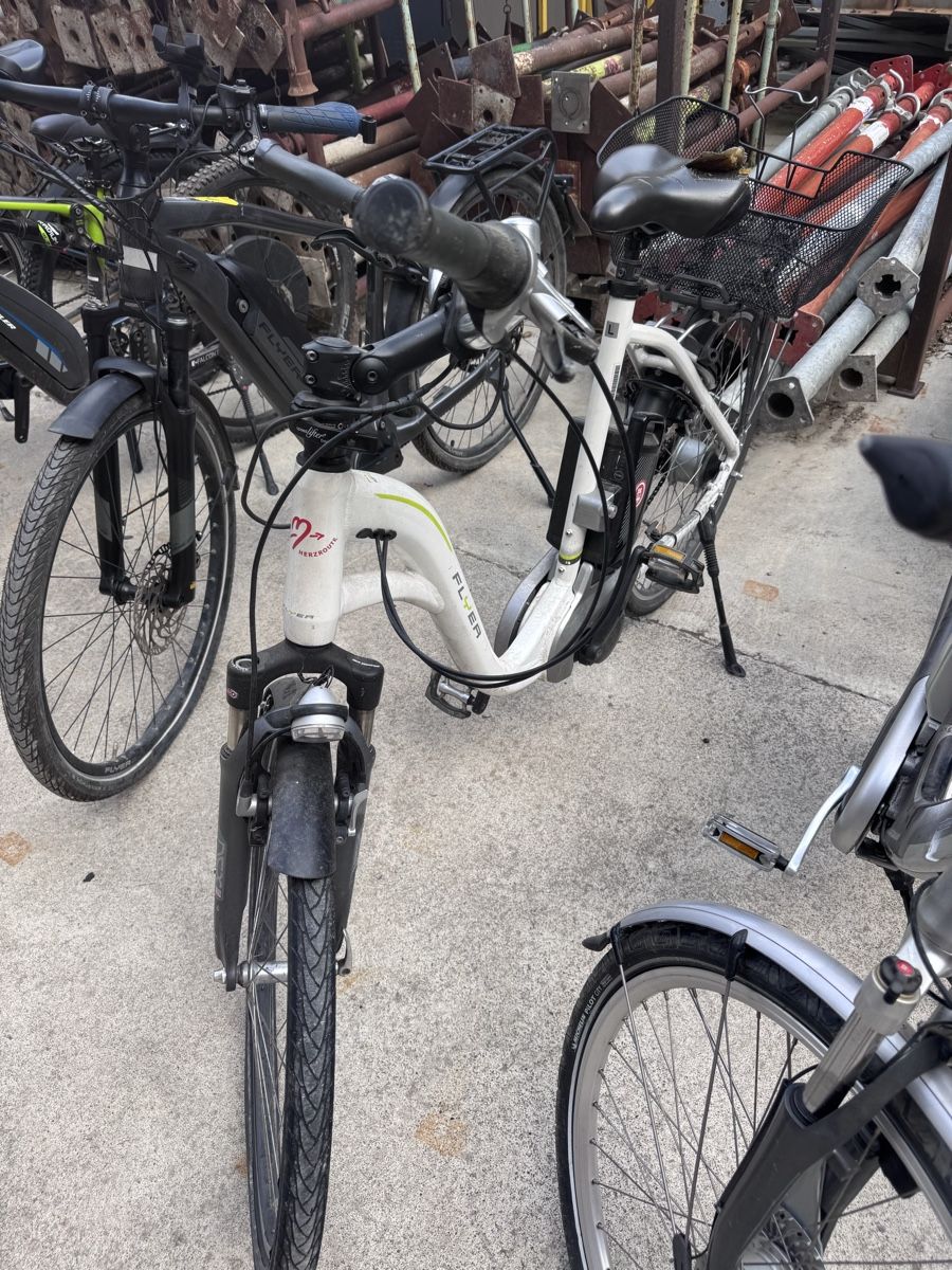 Velos: E-Bikes zum aufbereiten oder Export – Gebraucht aus Detligen von sbk_6qj6 4
