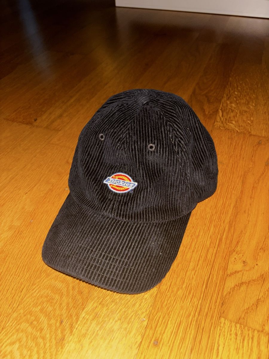 Dickies Copricapi, berretti & cappellini: Cord Dickies Cap  – Usato da Muri b. Bern venduto da melissaluna