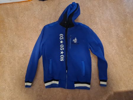Kapuzenjacke