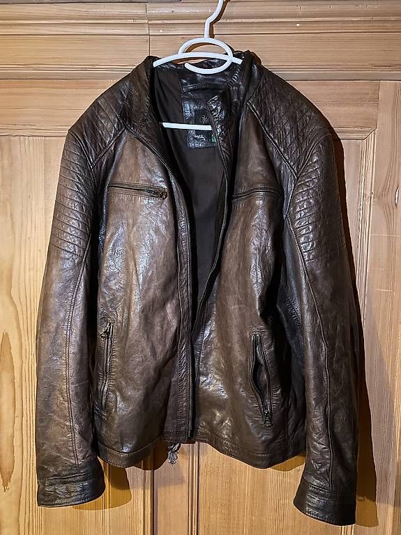 Jacken: Lederjacke – Gebraucht aus St. Gallen von bri_7bwx