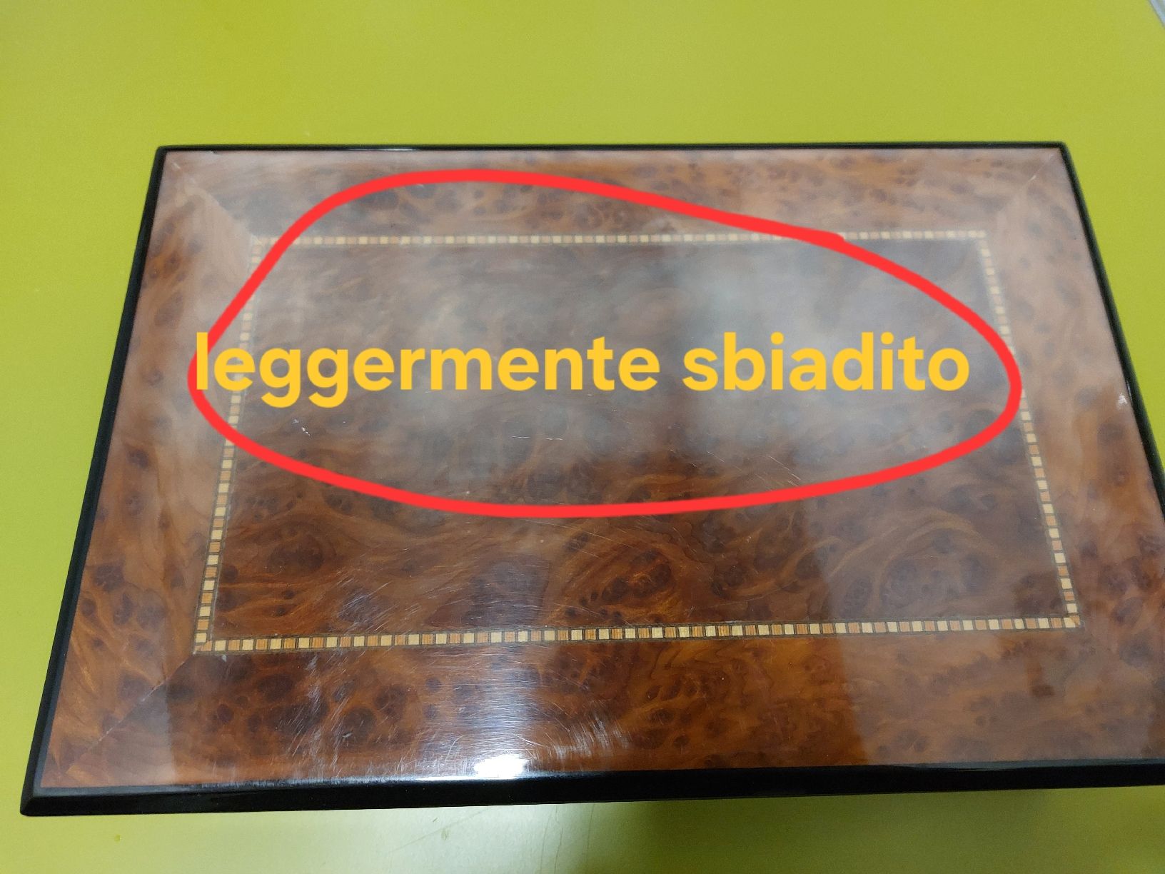Umidificatori d'aria: Umidificatore per sigari. – Usato da Agno venduto da BluVertigo 1