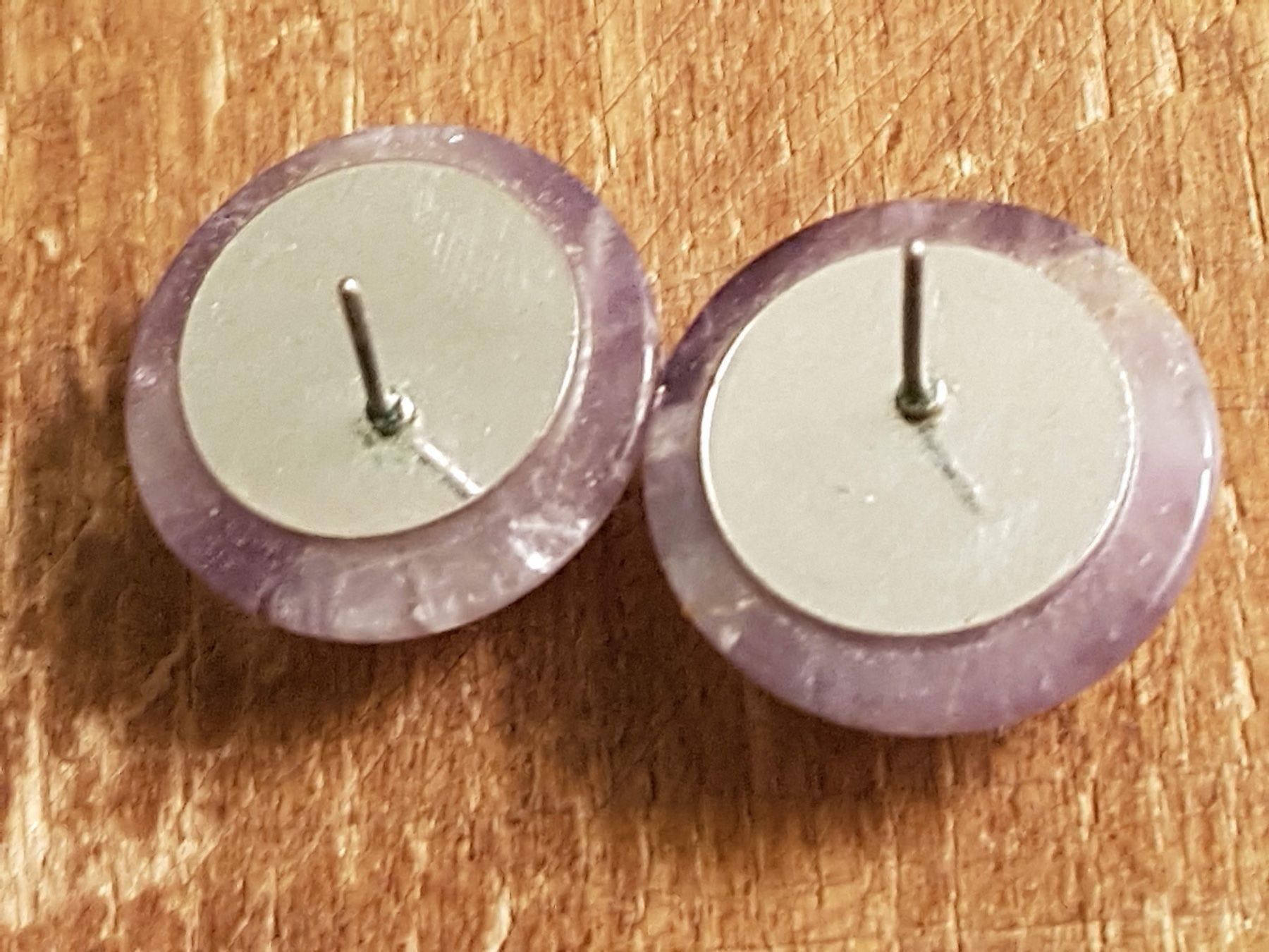 Orecchini pendenti & Orecchini a lobo: Amethyst(?) Ohrringe violett weiss rund – Usato da Ettingen venduto da Maranathatalitha 2