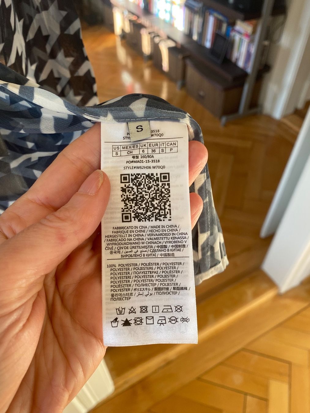 Guess Camicette: Chemise Guess S – Usato da Küssnacht am Rigi venduto da FFKA 3