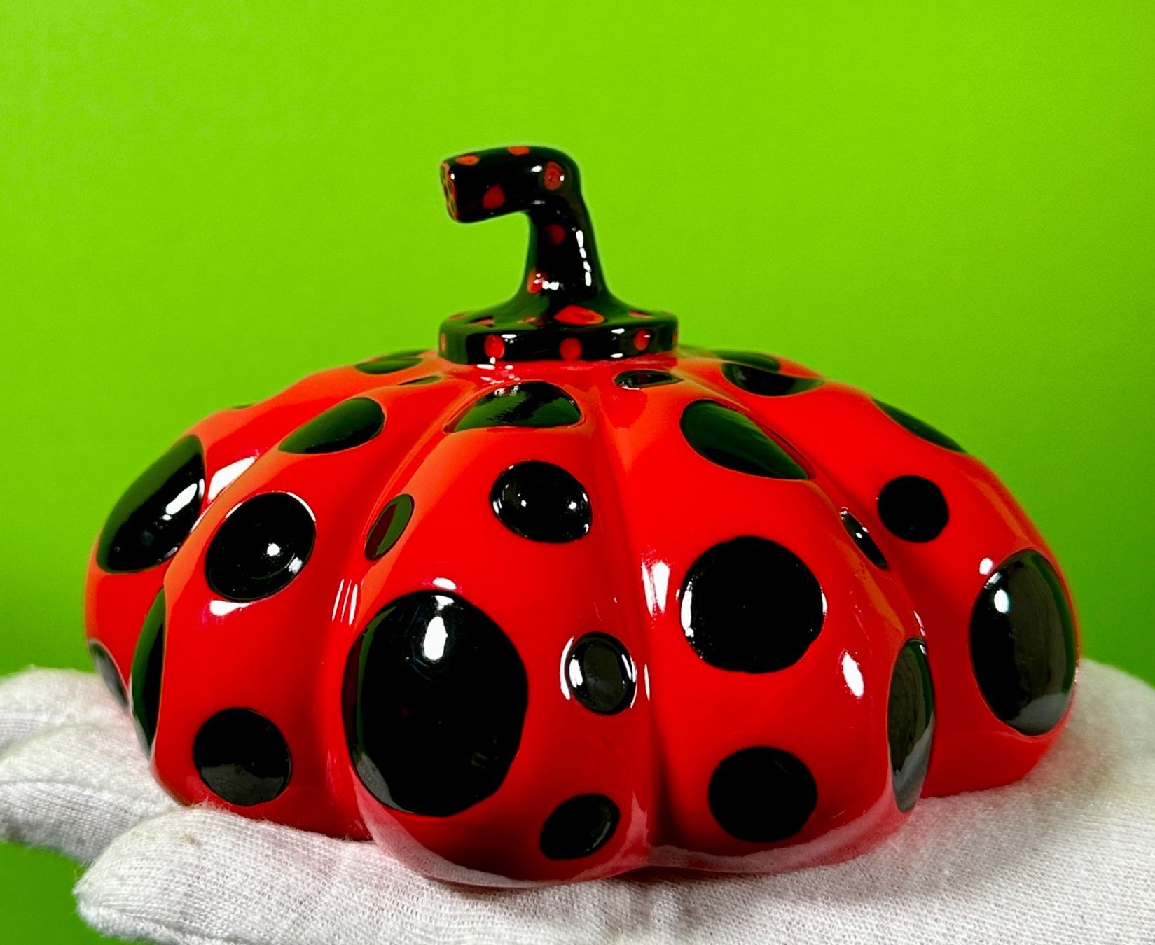 Sculture & Statue: Yayoi Kusama Naoshima Pumpkin Figur – Usato da Horgen venduto da eli_9xdn 4