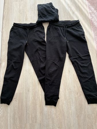 3 Jogginghosen C&A The Basic Gr. S