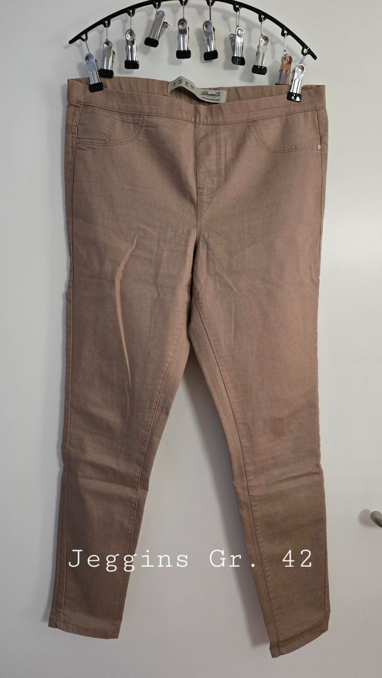 Pantaloni: Jeggins Gr. 42 – Usato da Sumiswald venduto da van_tfv5
