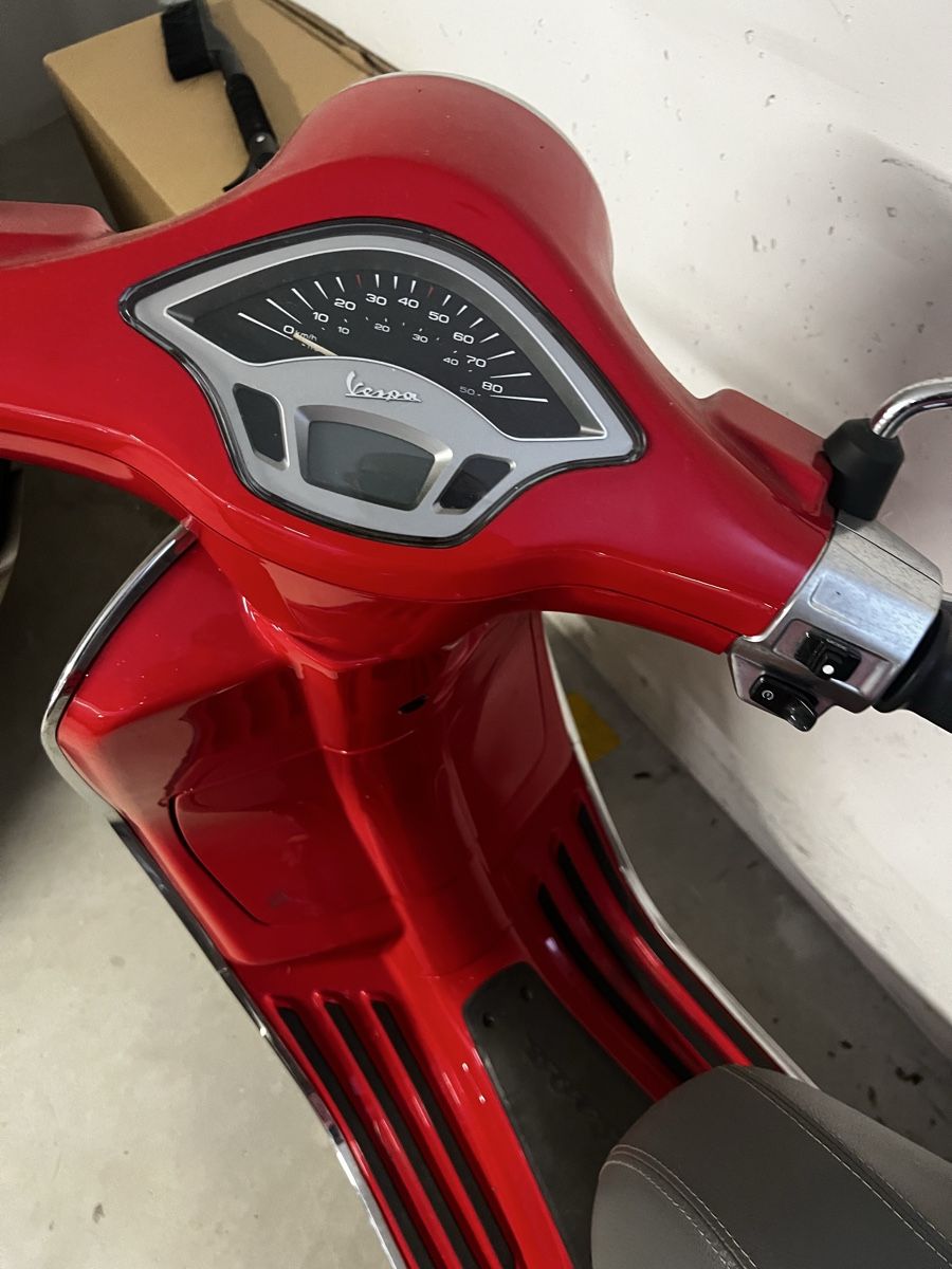 Piaggio Route: Vespa primavera 50 – Neuf (Voir description) à Kreuzlingen par Luis.21x 1