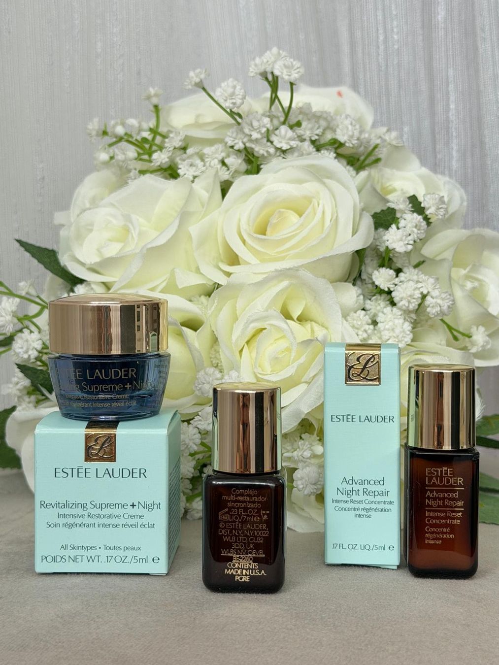 Estée Lauder Cura del viso: Kosmetik Estée Lauder Set NEU – Nuovo e nell'imballaggio originale da Dänikon ZH venduto da tug_m9b6 1