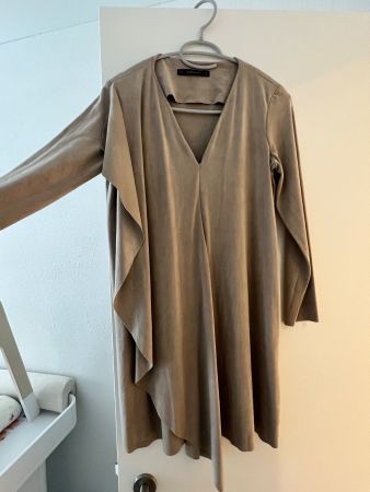Kleid XS Zara Beige