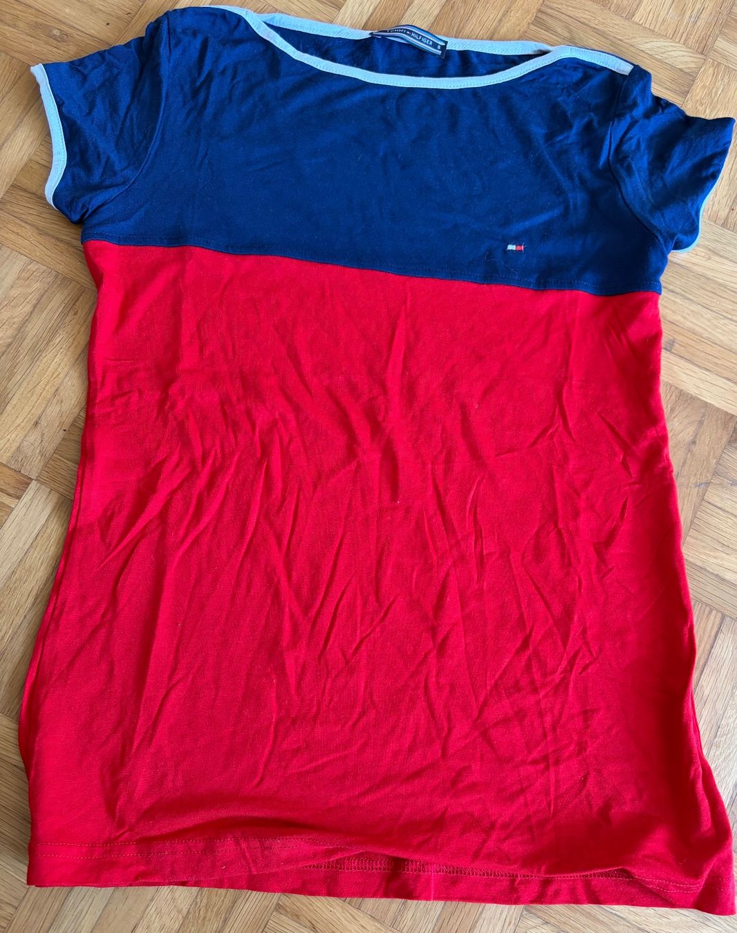 T-shirt: Damen  T-ShIrr, Gr. S – Usato da Adliswil venduto da Myxin 1