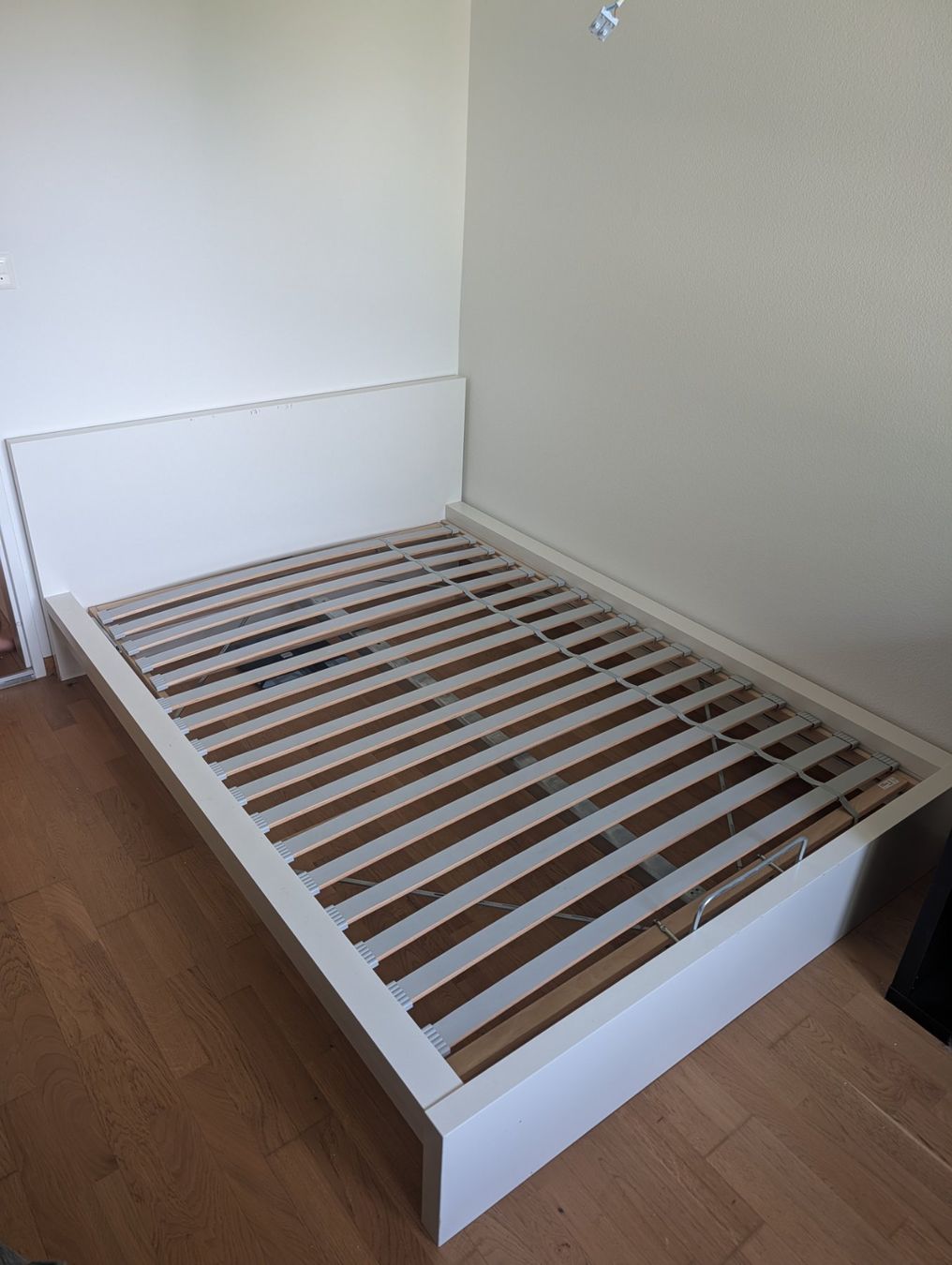 Ikea Lits: IKEA MALM Bett – D'occasion à St. Gallen par Le_monski